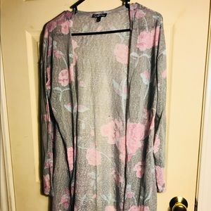 Floral cover up Shaw